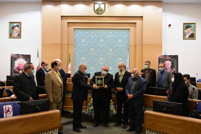اولین نشست هم اندیشی رئیس دانشگاه علوم پزشکی اصفهان با خیرین عرصه سلامت استان