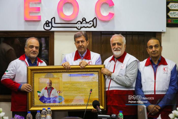 برگزاری نشست مجمع خیرین سلامت اصفهان در معاونت امداد و نجات جمعیت هلال‌احمر / 1404/04/31