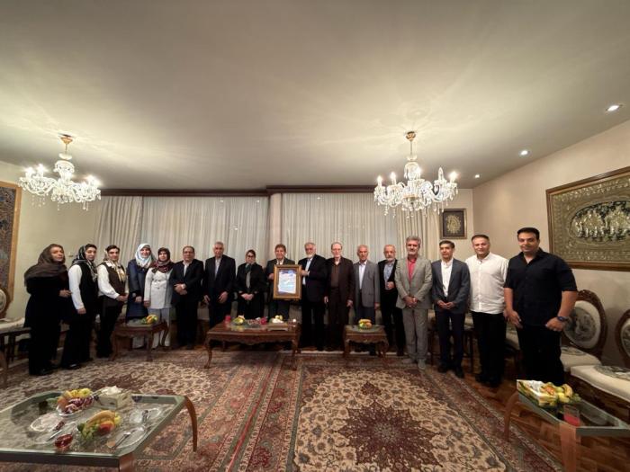تجلیل از نیکوکار عالی مقام جناب آقای مهندس محمدرضا بزاززاده 